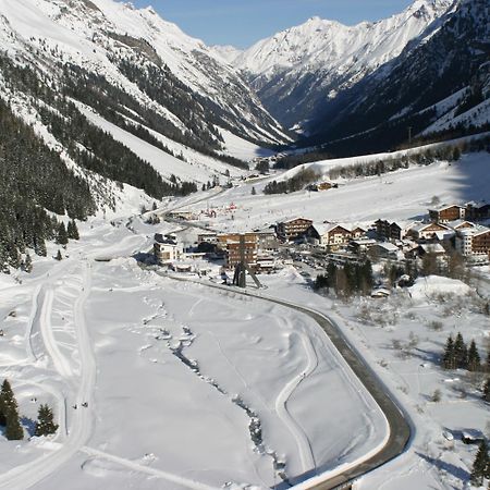 Piz-Hotel Sankt Leonhard im Pitztal Kültér fotó