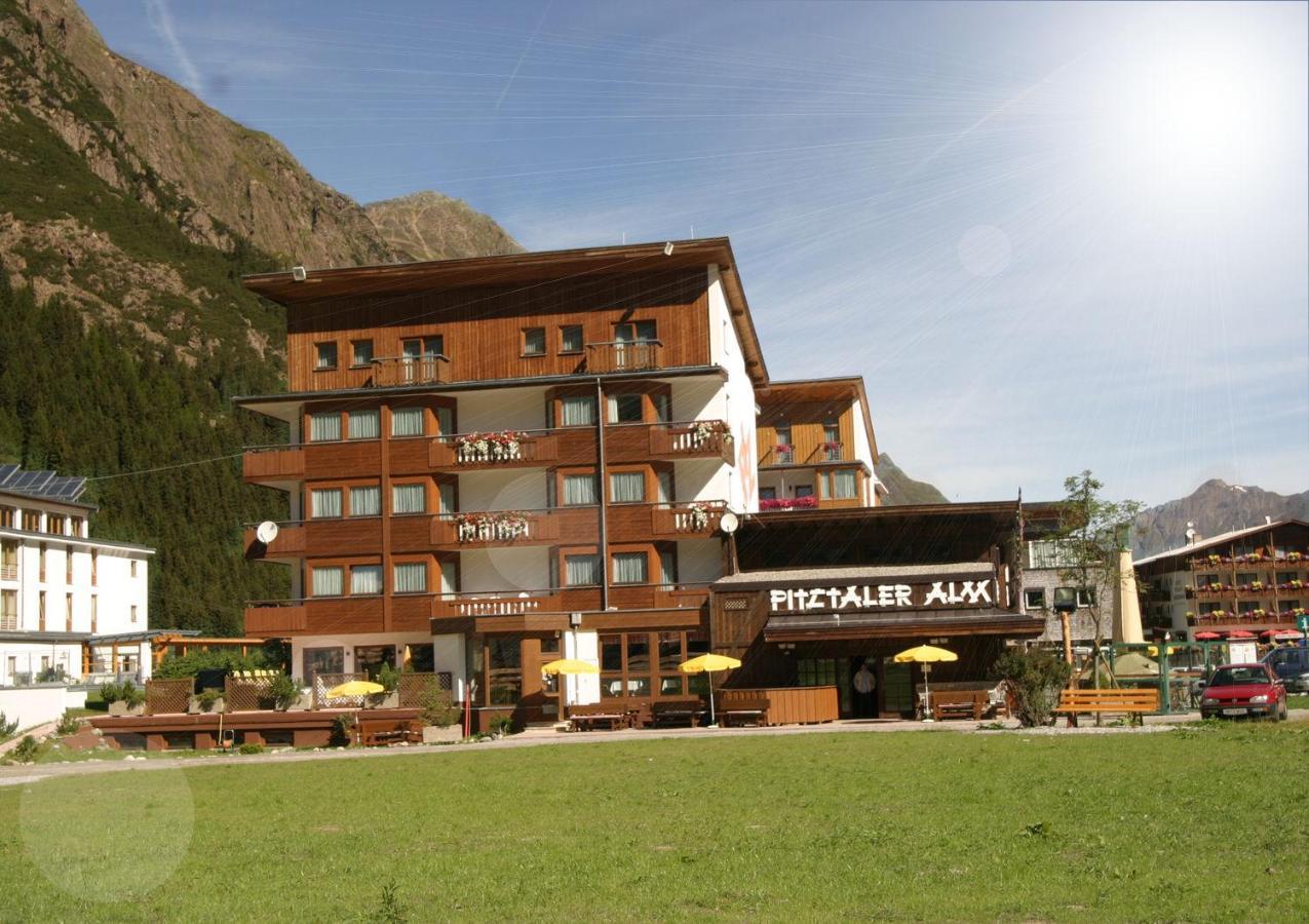 Piz-Hotel Sankt Leonhard im Pitztal Kültér fotó